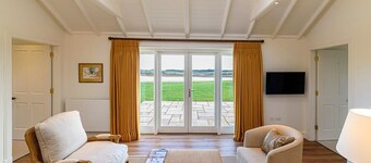 Fenton Lodge - Deux Chambres Villa, Couchages 4
