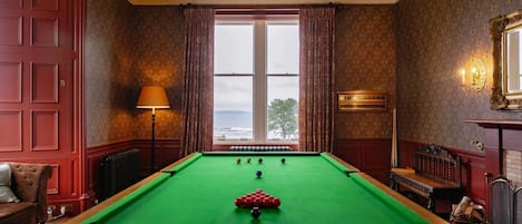Game room