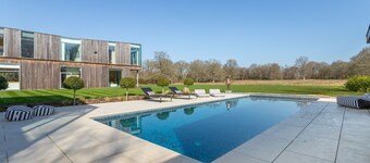 Stardust Mansion - Six Bedroom Villa, Sleeps 12