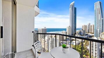 Doppelzimmer, Meerblick | Blick vom Balkon