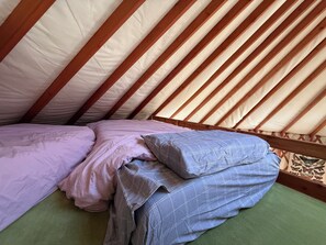 Room - Secluded Off-Grid Yurt with Forest Access, Orchard & Gardens (Durango)