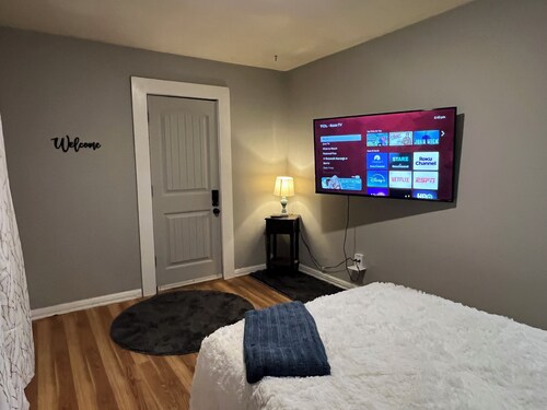 Cozy Apartment Little Rock Pets Welcome