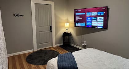 Cozy Apartment Little Rock Pets Welcome