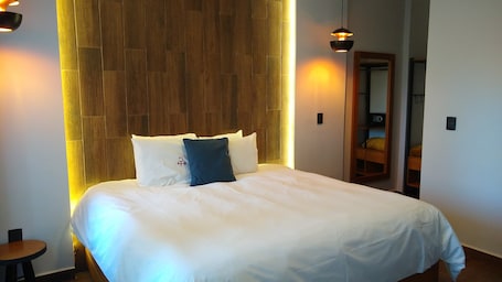 Room. HOTEL CONSTITUCION