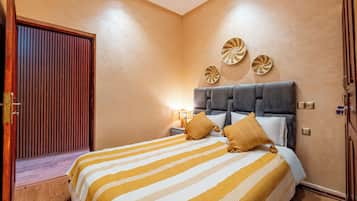 Comfort villa | Lakens van Egyptisch katoen, luxe beddengoed, een minibar
