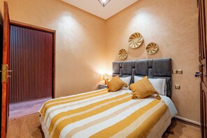 Comfort-huvila | Egyptinpuuvillaiset lakanat, ylelliset vuodevaatteet, minibaari