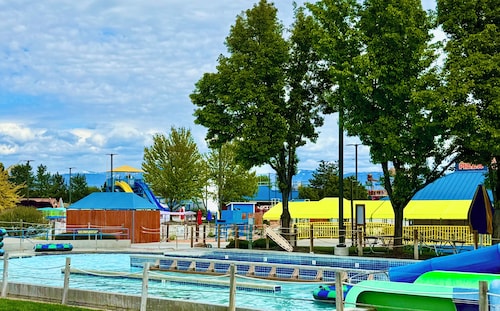 Close to West Valley Hospital and Golf course in Caldwell, ID