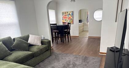 Peaceful 2-bedroom apartment with AC in charming Caldwell