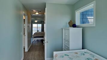 Studio (4 Bedrooms) | Property amenity