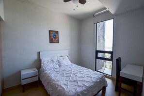Room - Moderno y Nuevo Departamento Céntrico (Monterrey)