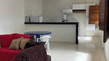 Casa clásica, patio, vistas al jardín | Zona de estar