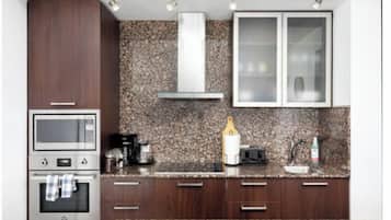 City Condo | Private kitchen