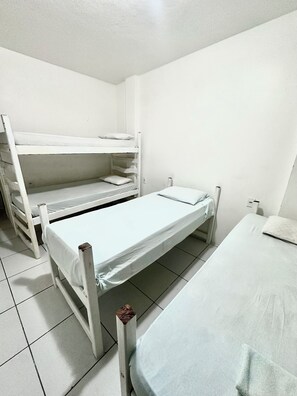 Suite estudio, balcón | Spa