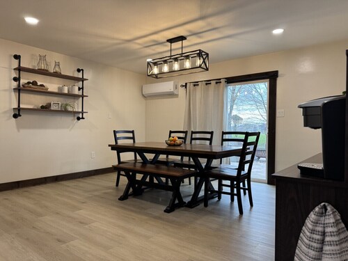 New! Cozy Family Getaway|Amish Farmland|Patio|