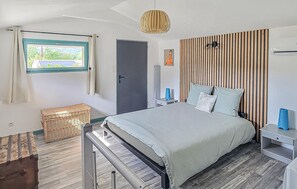 1 bedroom, free WiFi - Nice home in Salavas with WiFi (Salavas)