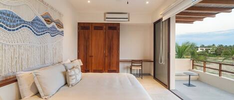 WiFi, bed sheets