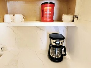 Kaffe och/eller kaffebryggare