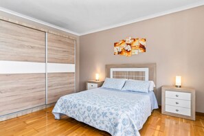 Iron/ironing board, WiFi, bed sheets - La Seronda Vacation Home (Moro (Ribadesella))