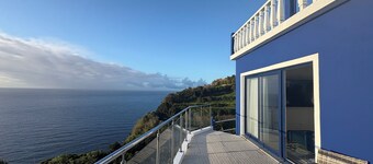 Private Ocean-View Home · 2BR · Sleep HAIbeat · Santa Cruz das Flores, Azores