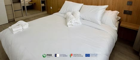 2 habitaciones, tabla de planchar con plancha y wifi gratis