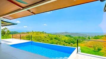 Ferienhaus, 3 Schlafzimmer, eigener Pool, Meerblick | Pool