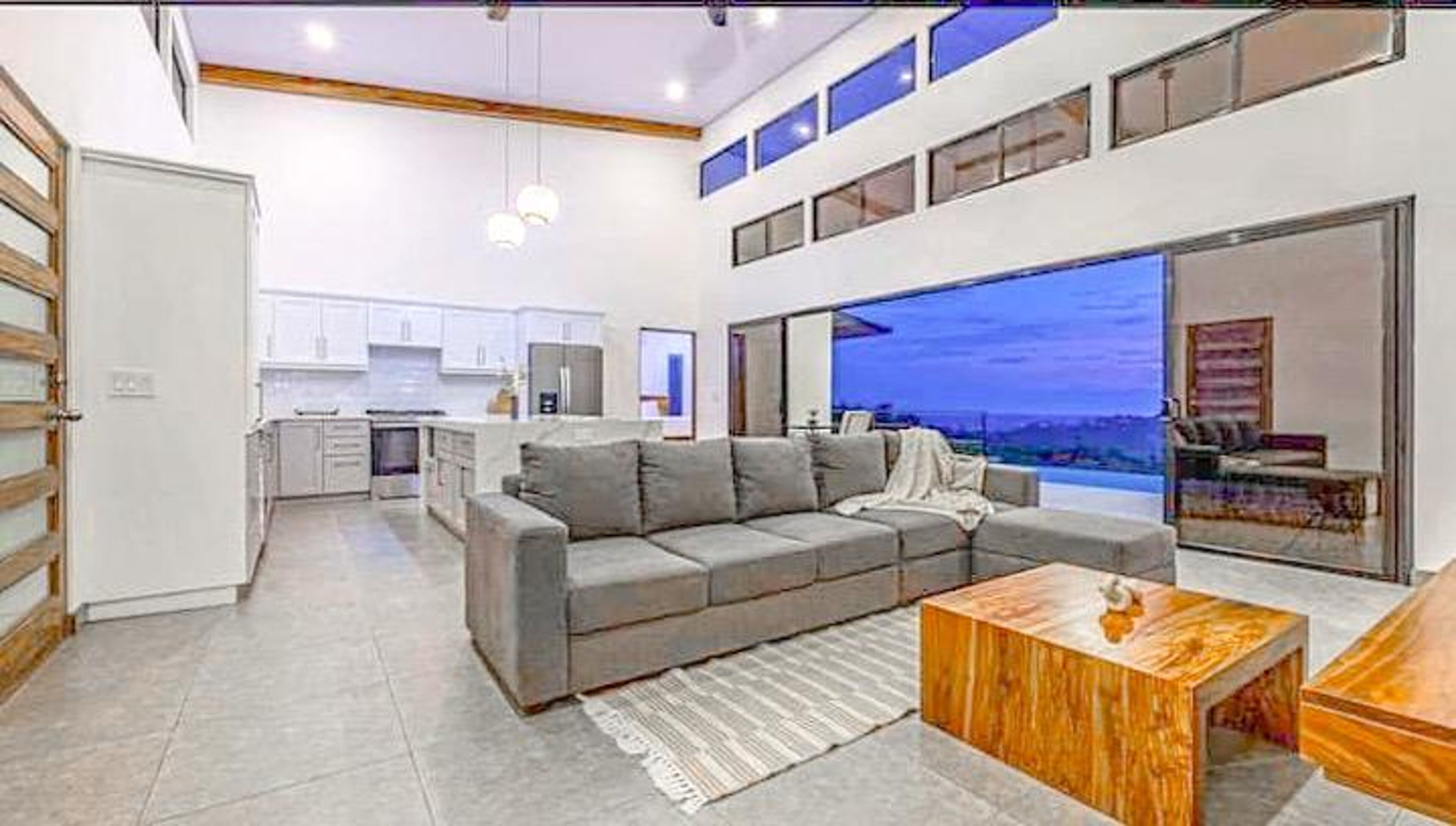 Ferienhaus, 3 Schlafzimmer, eigener Pool, Meerblick | Wohnbereich