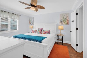 Room - Duneside I 103 - Oceanfront Complex (Oceanview Unit) in Garden City Beach (Garden City Beach)