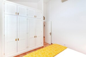 Room - Stunning Villa with Breathtaking Ocean View (Mogán)