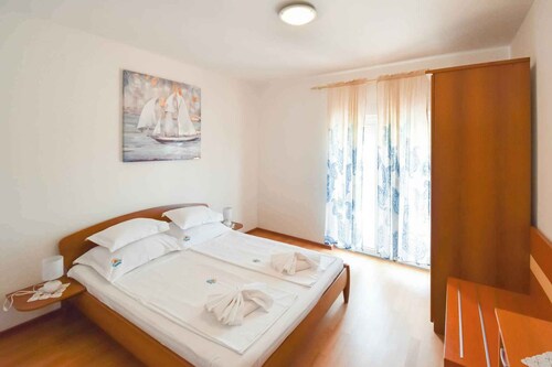 Appartement de vacances avec climatisation et balcon