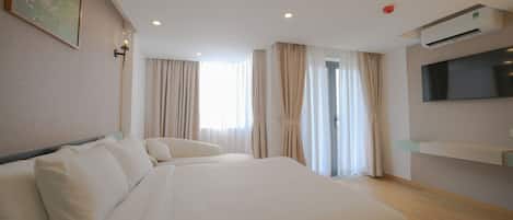 Kamar Double Deluks, balkon | Wi-Fi gratis dan seprai linen