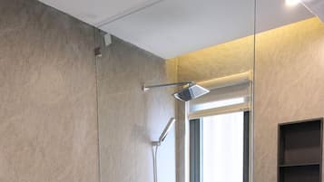 Rom – deluxe, 1 queensize-seng | Bad