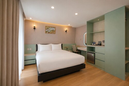 Y Hotel Ly Hong Thanh