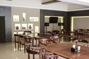 Dining - Hotel Pondok Asri Tawangmangu (Tawangmangu)