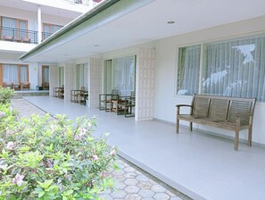 Terrace/patio - Hotel Pondok Asri Tawangmangu (Tawangmangu)