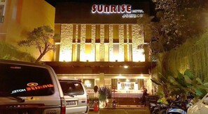 Exterior - Sunrise Hotel Jombor Jogja (Sleman)