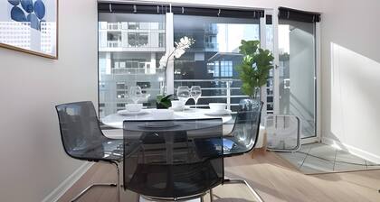 1BR | Gym, Pool | Pike Place Market | Sophari