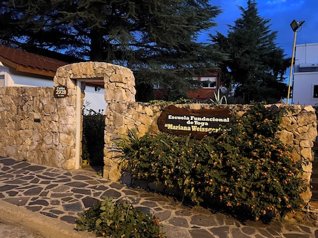 Exterior. Ashram Asociación Argentina de Yoga