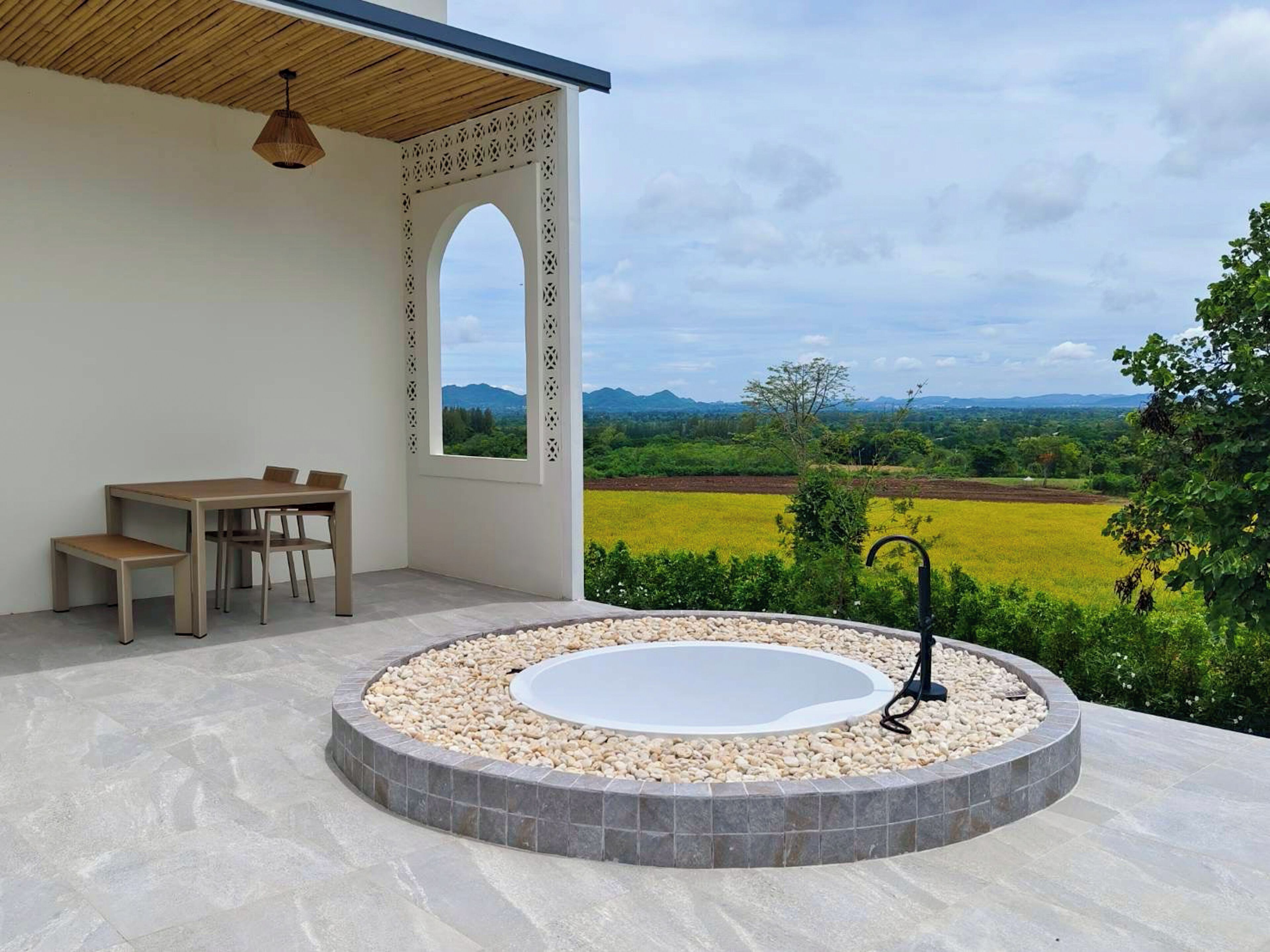 Villa, Pets allowed | Balcony