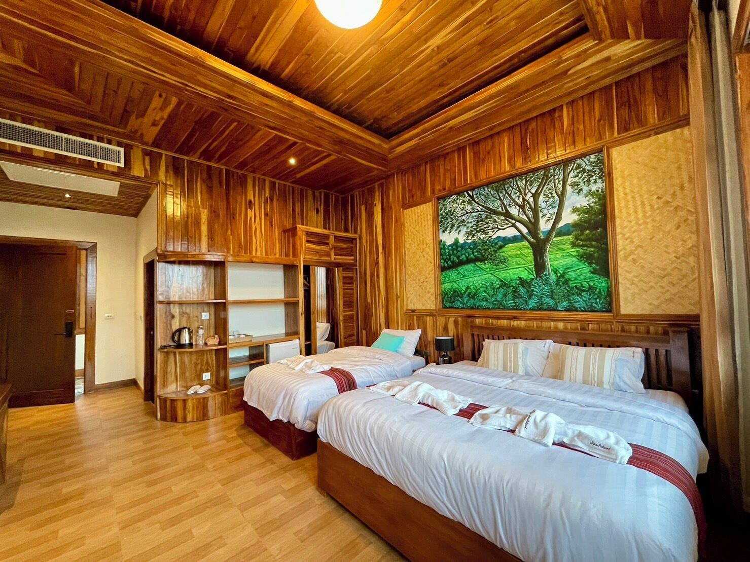 Family Room | Free WiFi, bed sheets