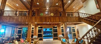 Kum-Chan House Hotel
