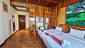 Family Room | Free WiFi, bed sheets