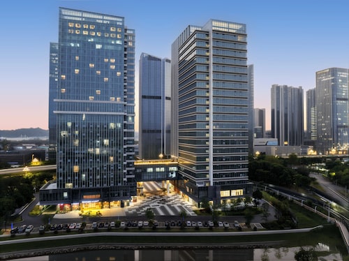 Mira Hotel Apartments 