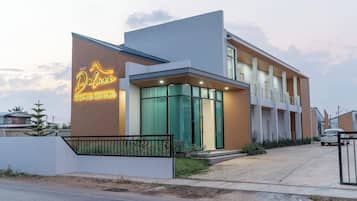 مدخل المنشأة