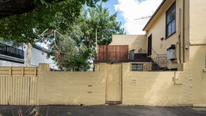 Exterior - Limoncello in Fitzroy North (Fitzroy North)