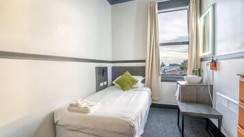 Comfort Single Room, Housekeeping