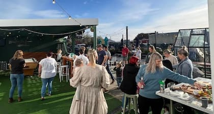 Railway Hotel Winton