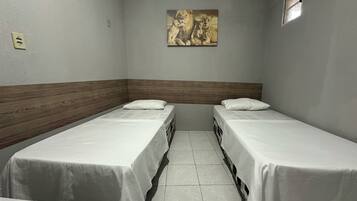 Quarto solteiro básico | Spa