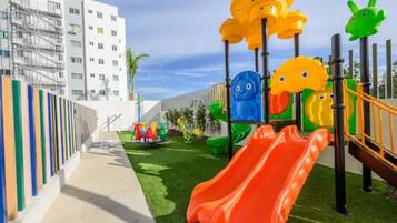 Apartamento, 3 quartos, acessível, varanda | Área infantil