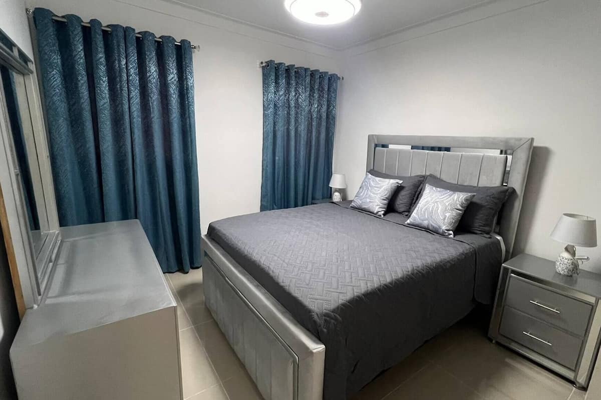 Apartment, 3 Bedrooms, Accessible, Patio