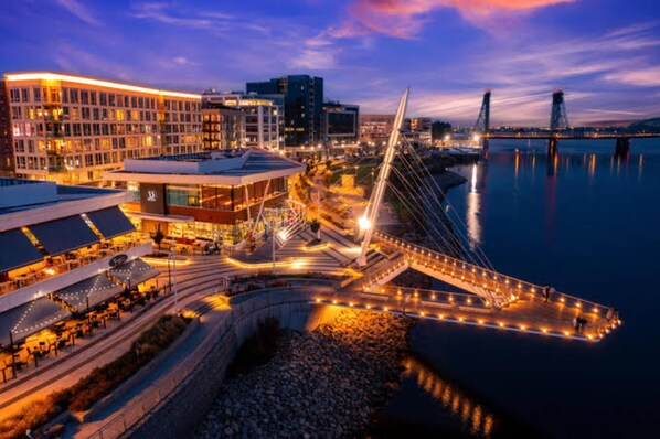 مكان جذب سياحي